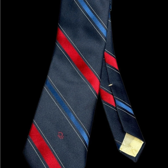 Christian Dior Vintage Blue/Red Diagonal Stripe Tie.   Sz: O/S - Picture 5 of 7